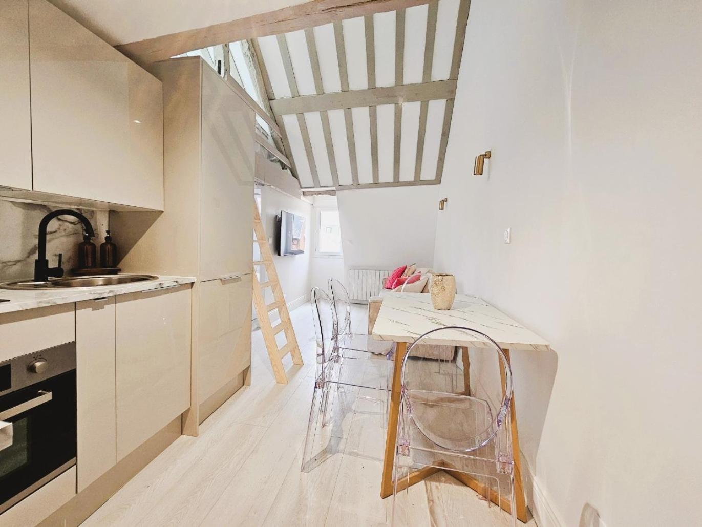 Suite Cathedrale Haut De Gamme + Parking - N°8 Rouen Exterior foto